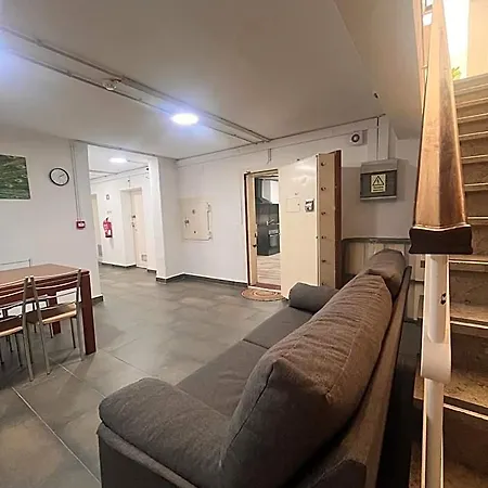 The Vault Hotel